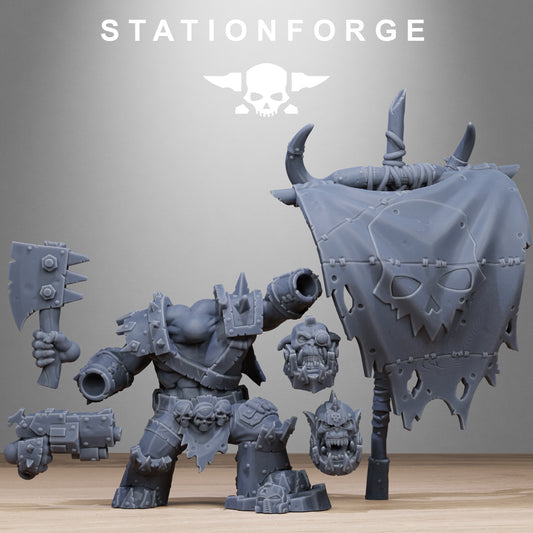 Orkaz Bearer Boss | Multipart Resin Miniature