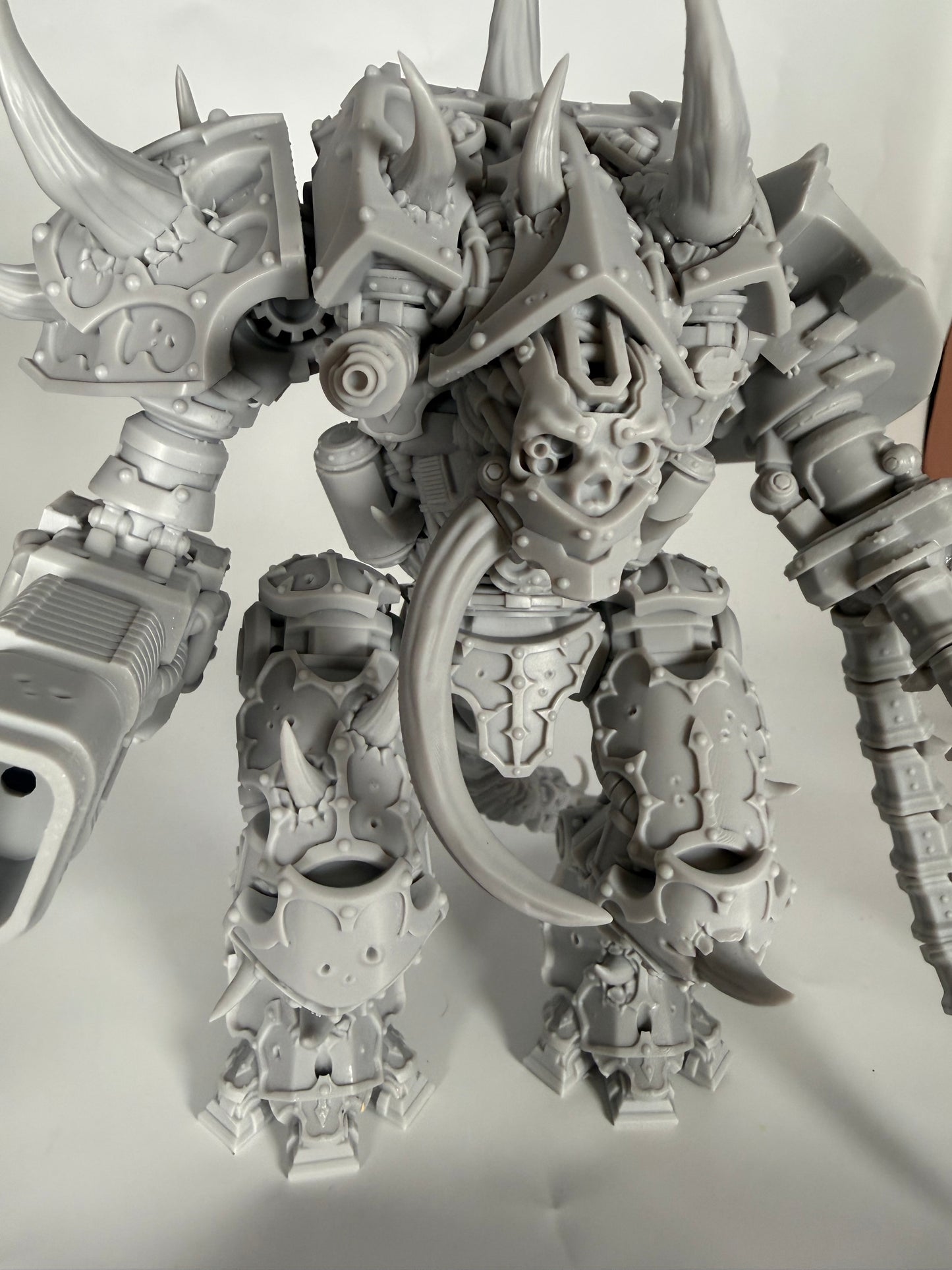 Carnage Overlord Mech - Premium Resin Model by Titan Forge