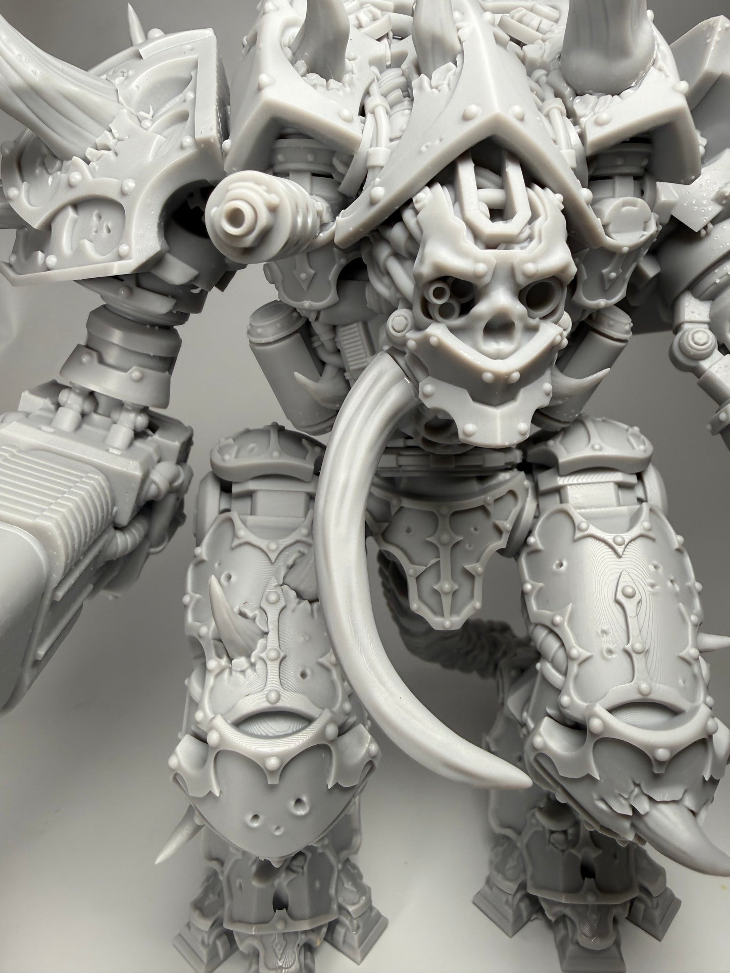 Carnage Overlord Mech - Premium Resin Model by Titan Forge